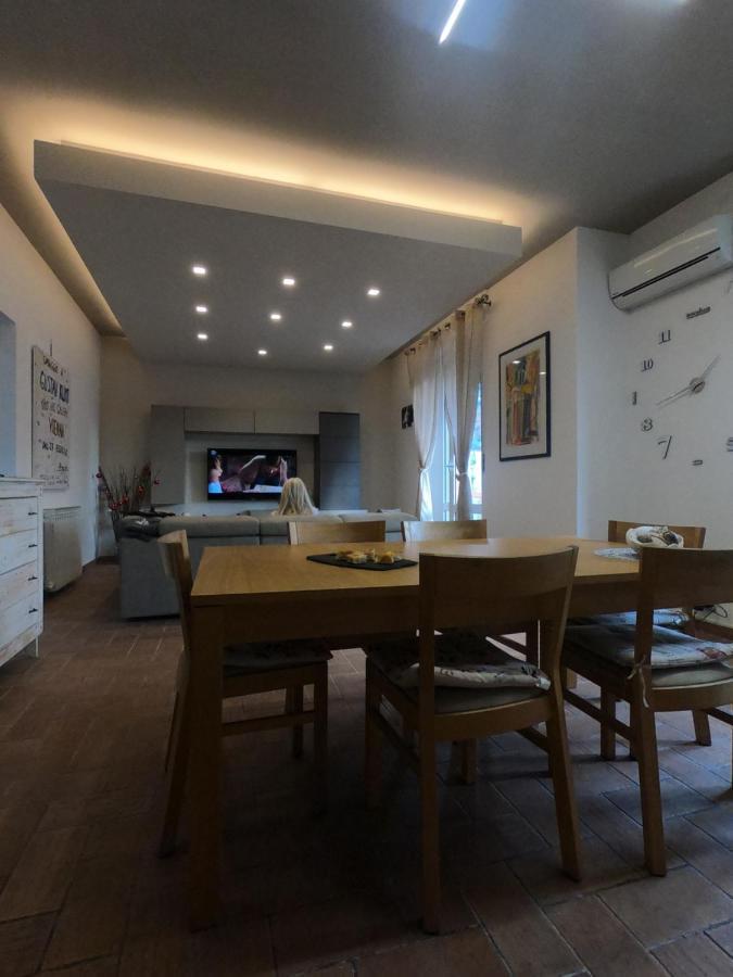 Very Flat In 5 Terre Lerici