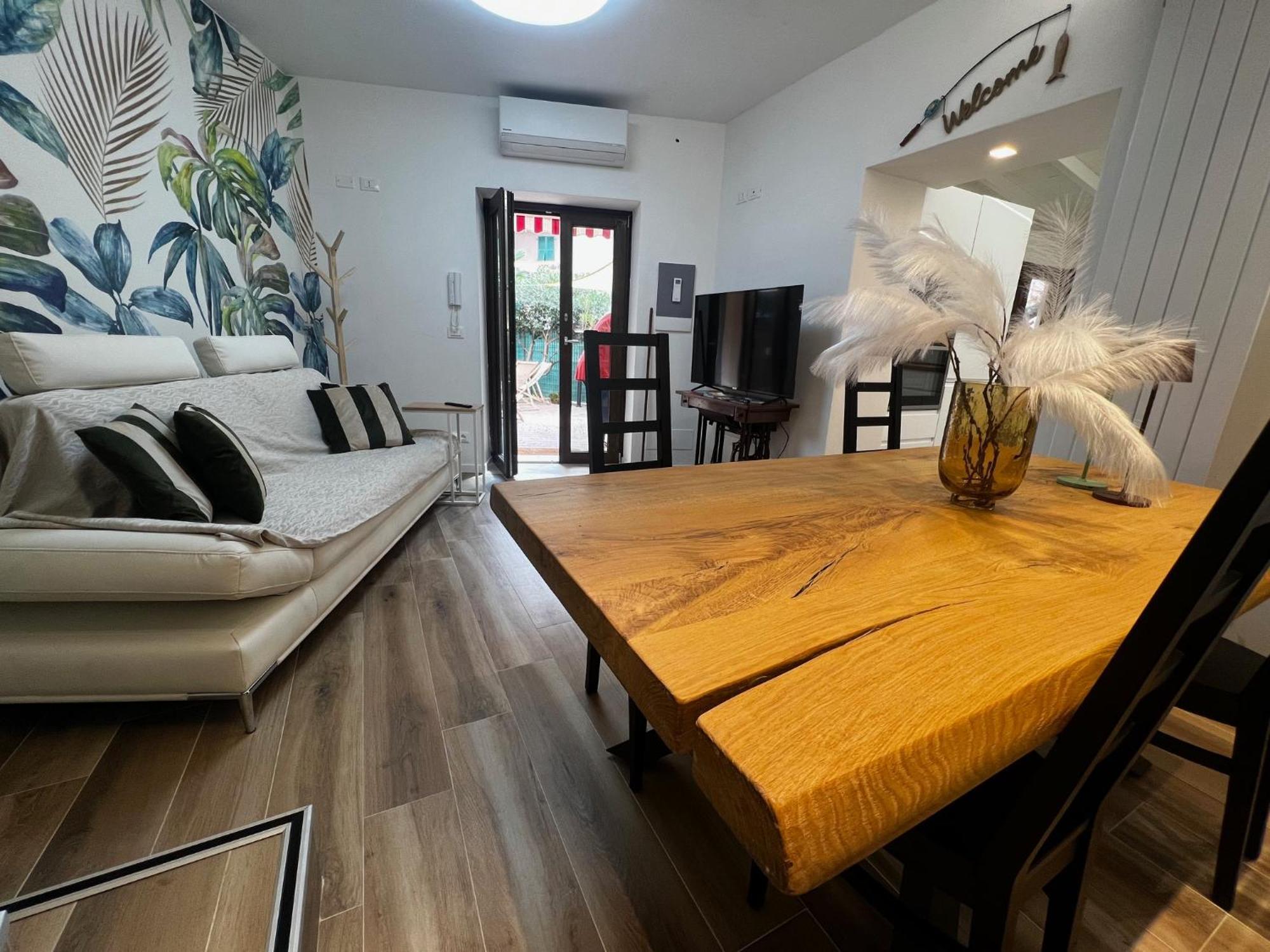 Very Flat In 5 Terre Apartment