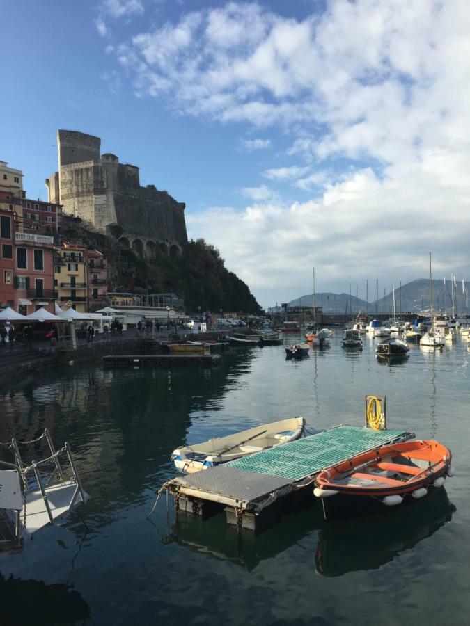 Very Flat In 5 Terre Apartment Lerici