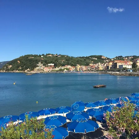 Very Nice Flat In Lerici 5 Terre Exterior photo